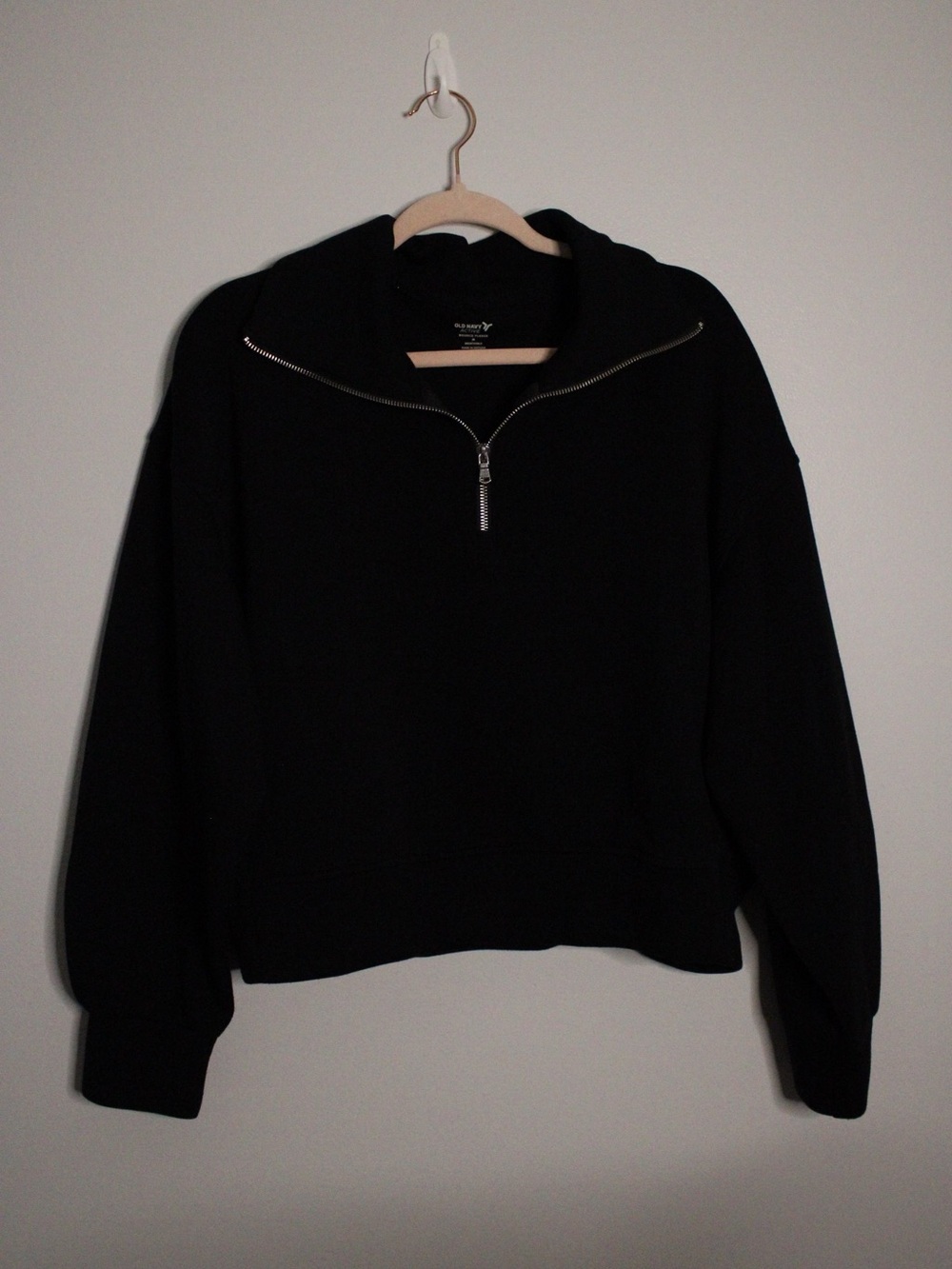 Old Navy Men's Black Zip-Neck Sweater